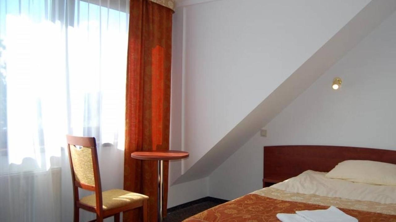 Double Room,1025620039:JPEG